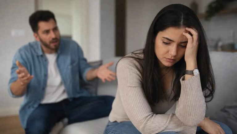 Signs of Narcissistic Behavior in a Relationship